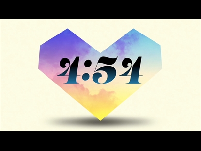 GRADIENT CLOUDS HEART COUNTDOWN