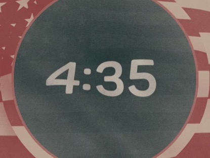 VINTAGE WAVING AMERICAN FLAG COUNTDOWN