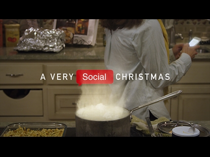 A VERY SOCIAL CHRISTMAS