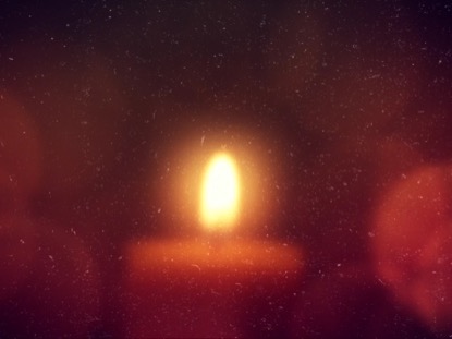 WARM ADVENT GLOW CANDLE 02