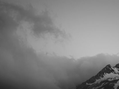 MOUNTAINSIDE BW