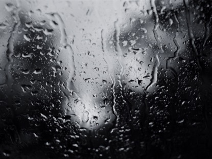 RAIN ON GLASS A BW