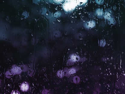 RAIN ON GLASS C SATURATED