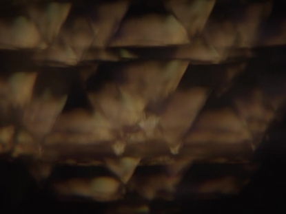 SCULPTED GLASS BROWN PRISM