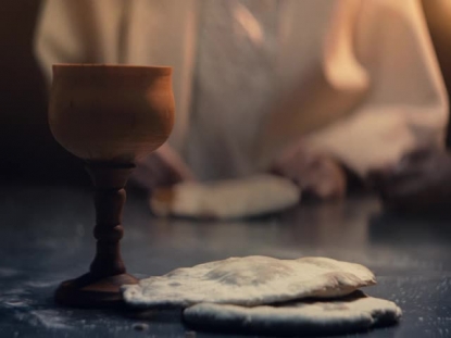 EASTER MOMENTS MAUNDY THURSDAY