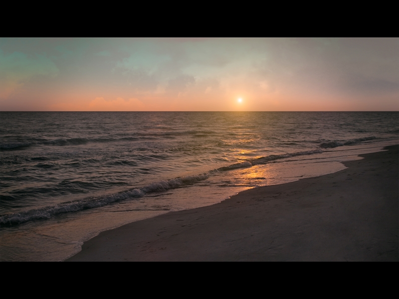 SUNSET BEACH 18 MOTION