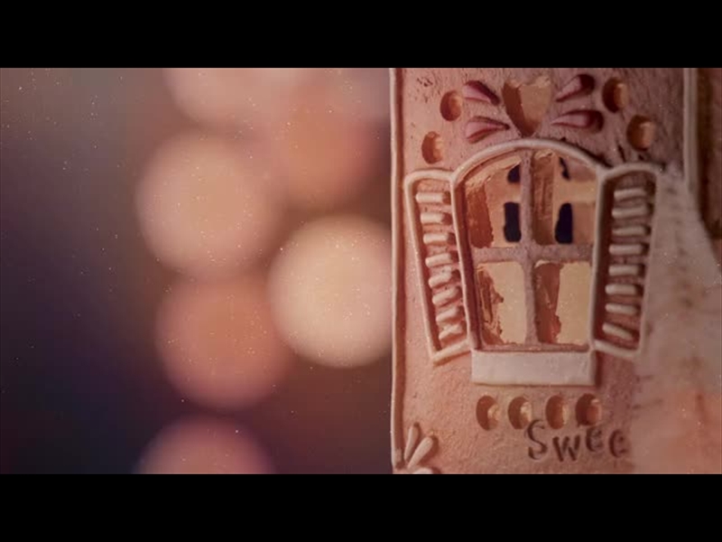 GINGERBREAD CHRISTMAS: 04