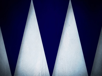 CHRISTMAS DECORATIONS BLUE 2 MOTION