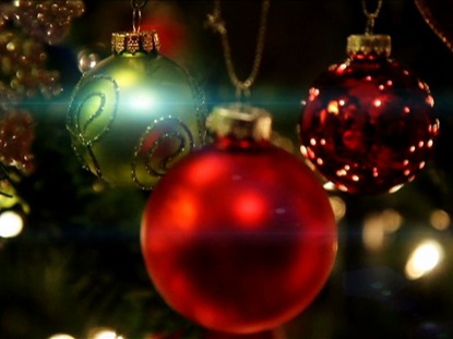 CHRISTMAS 3 ORNAMENTS