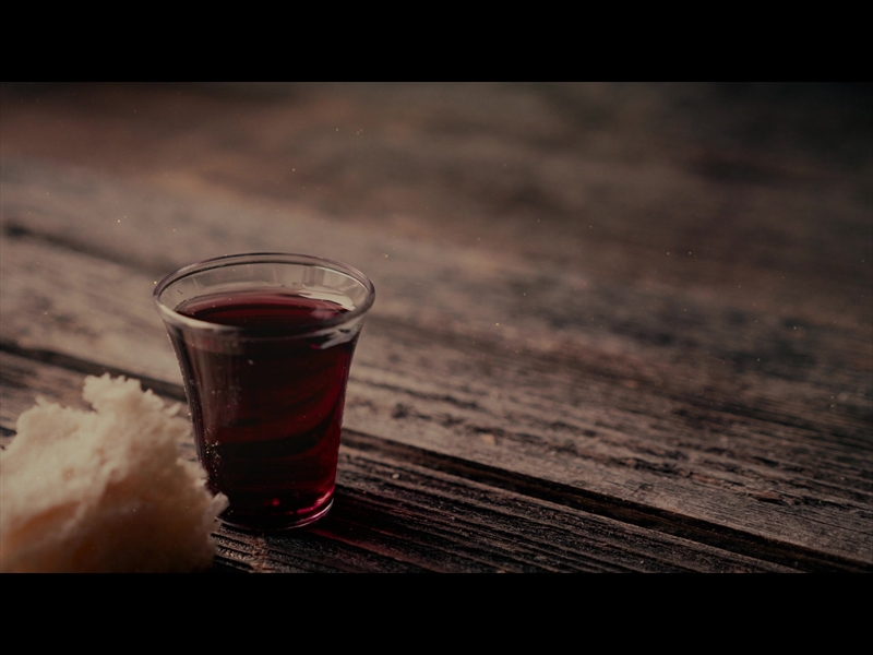 BREAD AND CUP CLOSE UP