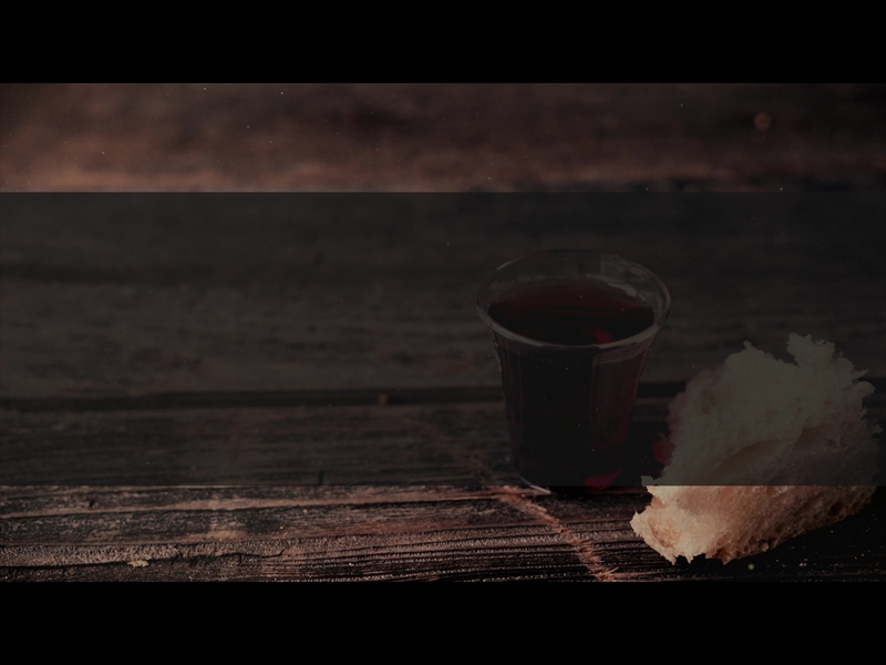 BREAD AND CUP CLOSE UP RIGHT BOX