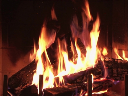 NOSTALGIC FIREPLACE 1