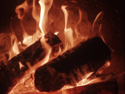 NOSTALGIC FIREPLACE 5