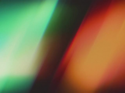 SUBTLE LIGHT COMPLEMENTARY