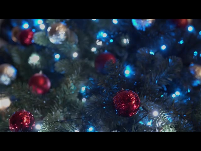 CHRISTMAS LIGHTS II: 06