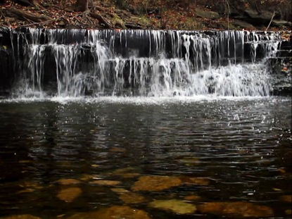 HORSESHOE FALLS BELOW