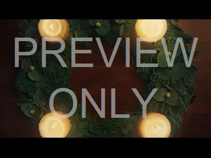 CHRISTMAS CANDLES FOUR CANDLES CLOSE