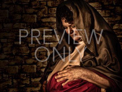 03 ELIZABETH WITH CHILD