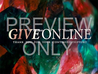 CHRISTMAS GLASS GIVE ONLINE STILL