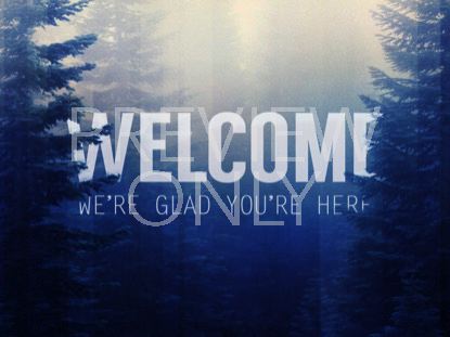 CALMING NATURE BLUE WELCOME STILL