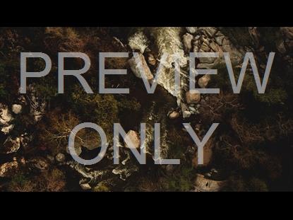 VALLEY RIVER STILL 03